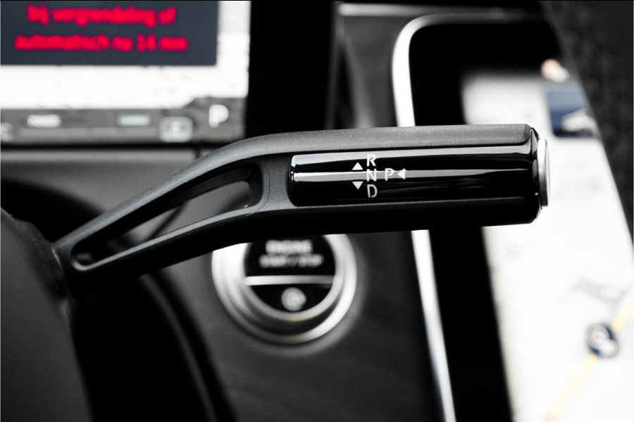 Mercedes-Benz E-Klasse E220 D 4M AMG Night Pano Luchtvering Trekhaak Fabrieksgarantie