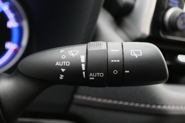 Toyota RAV4 2.5 Hybrid Active Camera, ACC, LED, Apple Carplay, Lane Assist, Climate, DAB