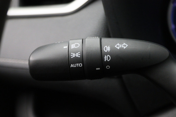 Toyota RAV4 2.5 Hybrid Active Camera, ACC, LED, Apple Carplay, Lane Assist, Climate, DAB