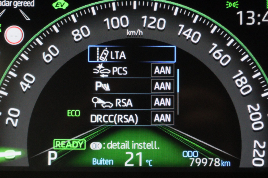 Toyota RAV4 2.5 Hybrid Active Camera, ACC, LED, Apple Carplay, Lane Assist, Climate, DAB