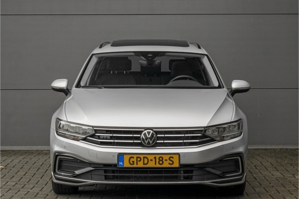 Volkswagen Passat Variant 1.4 TSI PHEV GTE Business Pano ACC Alcantara Stoelen
