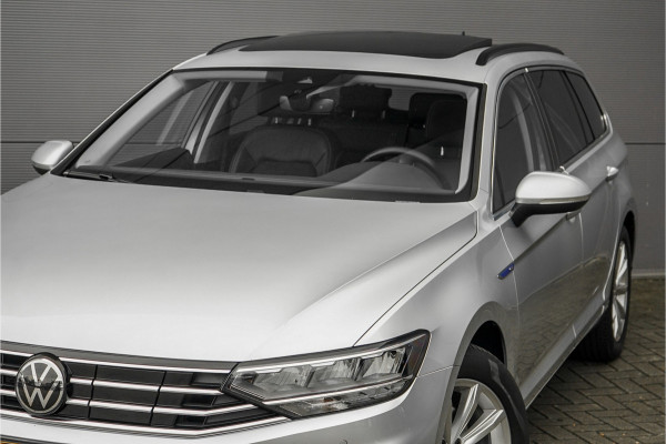 Volkswagen Passat Variant 1.4 TSI PHEV GTE Business Pano ACC Alcantara Stoelen