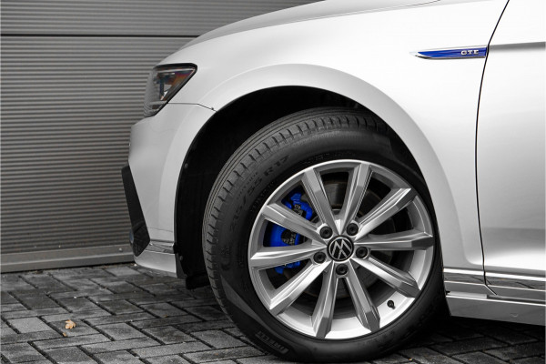 Volkswagen Passat Variant 1.4 TSI PHEV GTE Business Pano ACC Alcantara Stoelen