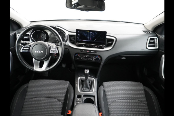 Kia Ceed Sportswagon 1.0 T-GDi 120PK Apple Carplay Android Auto Navi Ecc Camera Adap.Cruise Pdc DAB DynamicLine Spoorassistent activ Lmv 16" Connected services Bluetooth Led Regen-Lichtsensor Origineel Nederlandse Auto