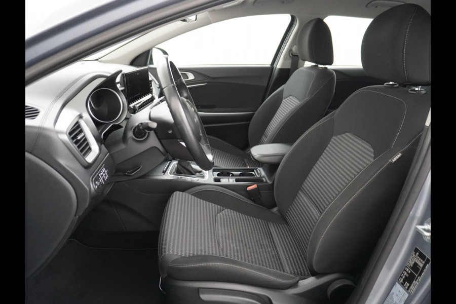 Kia Ceed Sportswagon 1.0 T-GDi 120PK Apple Carplay Android Auto Navi Ecc Camera Adap.Cruise Pdc DAB DynamicLine Spoorassistent activ Lmv 16" Connected services Bluetooth Led Regen-Lichtsensor Origineel Nederlandse Auto