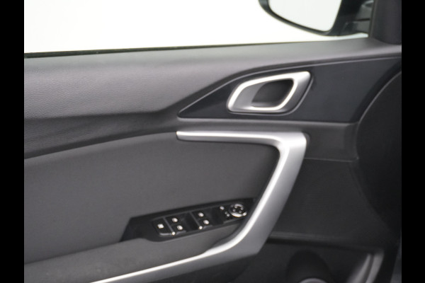 Kia Ceed Sportswagon 1.0 T-GDi 120PK Apple Carplay Android Auto Navi Ecc Camera Adap.Cruise Pdc DAB DynamicLine Spoorassistent activ Lmv 16" Connected services Bluetooth Led Regen-Lichtsensor Origineel Nederlandse Auto