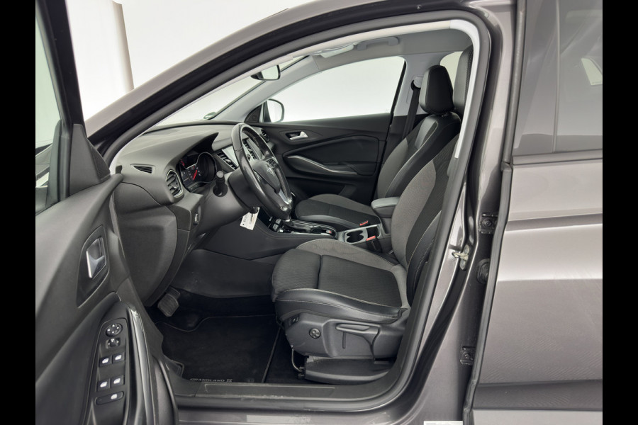 Opel Grandland X 1.5 CDTi Business Edition (INCL-BTW) Aut. *LEATHER-FABRIC | FULL-LED | NAVI-FULLMAP | BLIND-SPOT | HEATED-COMFORTSEATS | CAMERA | DAB+ | ECC | PRIVACY-GLASS | PDC | AMBIENT-LIGHT | CRUISE | 18''ALU*