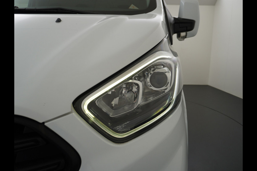 Ford Transit Custom 280 2.0TDCI 3-Persoons Airco Pdc-v+a Trekhaak Cruise Control Voorruitverwarming Trend Regen-Lichtsensor Betonplex Vloer Kastinrichting/Wandbetimmering Schuifdeur Euro 6 360NM Koppel 2.350Kg trekvermogen Zeer Compleet!