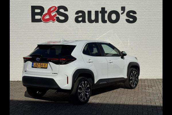 Toyota Yaris Cross 1.5 Hybrid Dynamic Fabrieksgarantie Adaptive cruise Climate control Stoel- en stuurverwarming Apple / Android