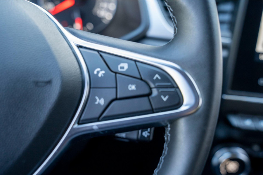 Renault Captur 1.0 TCe 100 Intens | Prijs rijklaar incl. 12 mnd garantie | Navi Pdc Cruise Stoelverw Keyless