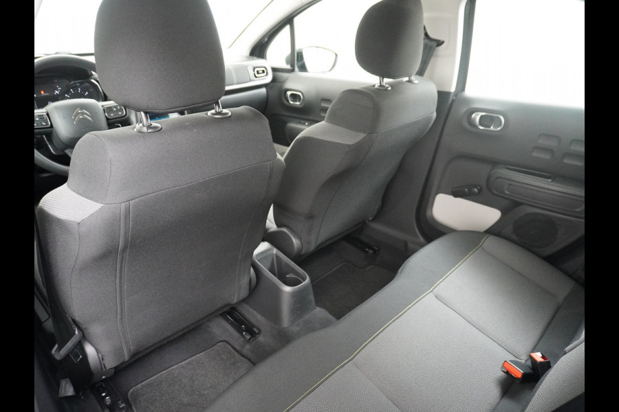Citroën C3 1.2I 83PK Navi Ecc Apple Carplay Android Auto Cruise Control C-Series 16"lm Regensensor Spoorassistent ldws Bluetooth Pack Safety Lmv Origin. NLse auto  € 24.000 nieuw! 1e Eigenaar