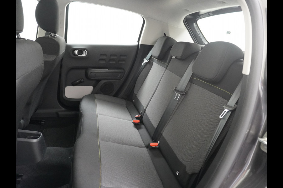 Citroën C3 1.2I 83PK Navi Ecc Apple Carplay Android Auto Cruise Control C-Series 16"lm Regensensor Spoorassistent ldws Bluetooth Pack Safety Lmv Origin. NLse auto  € 24.000 nieuw! 1e Eigenaar