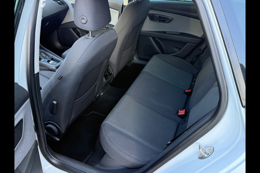 Seat León ST 1.0 EcoTSI Style Business Intense | Navigatie | Bluetooth | Climate Control