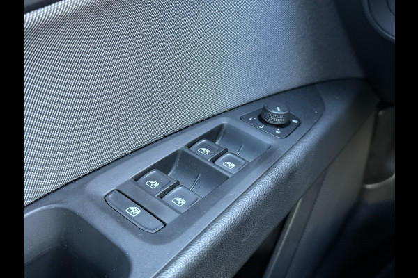 Seat León ST 1.0 EcoTSI Style Business Intense | Navigatie | Bluetooth | Climate Control