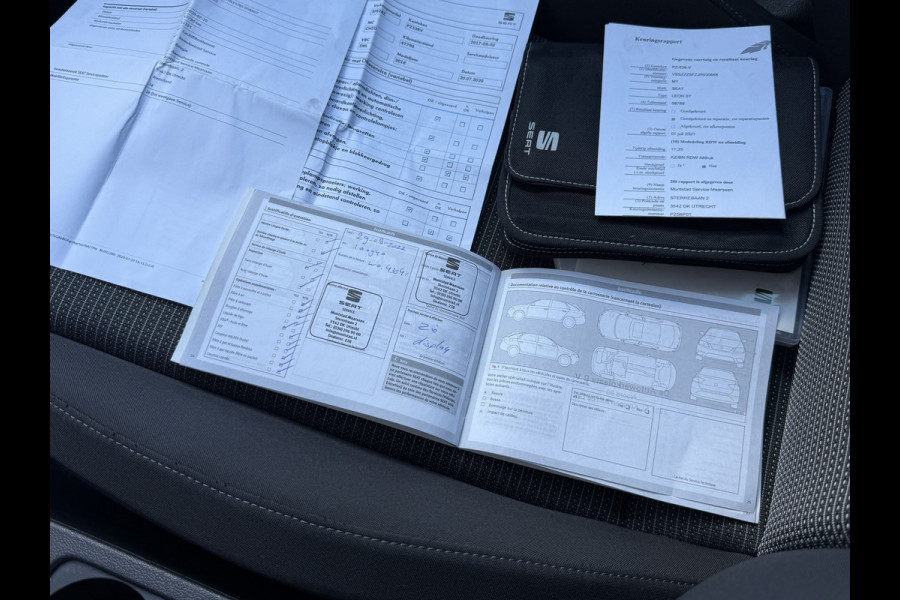 Seat León ST 1.0 EcoTSI Style Business Intense | Navigatie | Bluetooth | Climate Control
