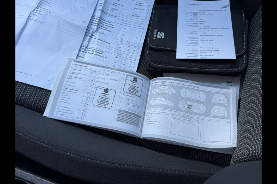 Seat León ST 1.0 EcoTSI Style Business Intense | Navigatie | Bluetooth | Climate Control