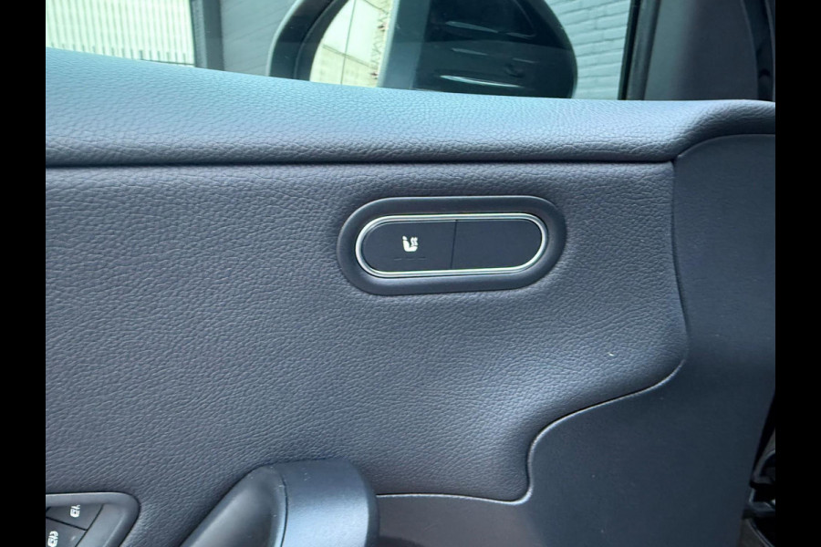 Mercedes-Benz A-Klasse 180 Business Solution AMG | STOEL VERW | CAMERA | CARPLAY | MULTI STUUR | NWE APK