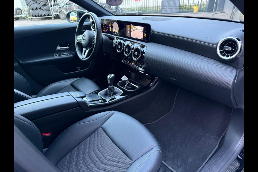 Mercedes-Benz A-Klasse 180 Business Solution AMG | STOEL VERW | CAMERA | CARPLAY | MULTI STUUR | NWE APK