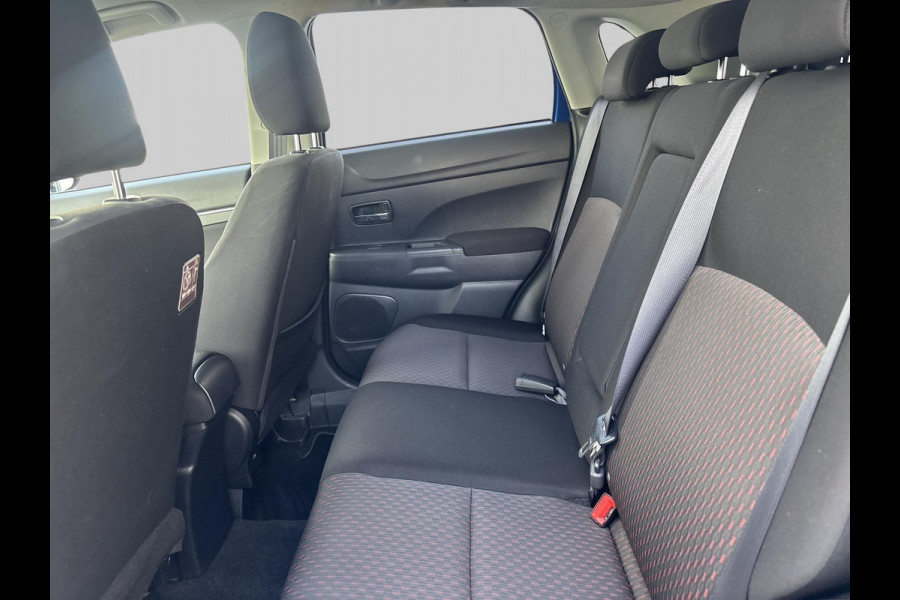 Mitsubishi ASX 1.6 Cleartec Connect Pro Trekhaak | All-Season banden