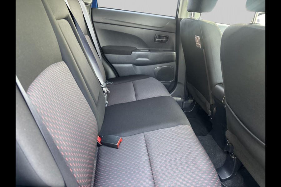 Mitsubishi ASX 1.6 Cleartec Connect Pro Trekhaak | All-Season banden