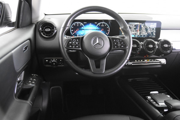 Mercedes-Benz Glb 200 *1ste Eigenaar*Navigatie*Leer*Stoelverwarming*Parkassist*