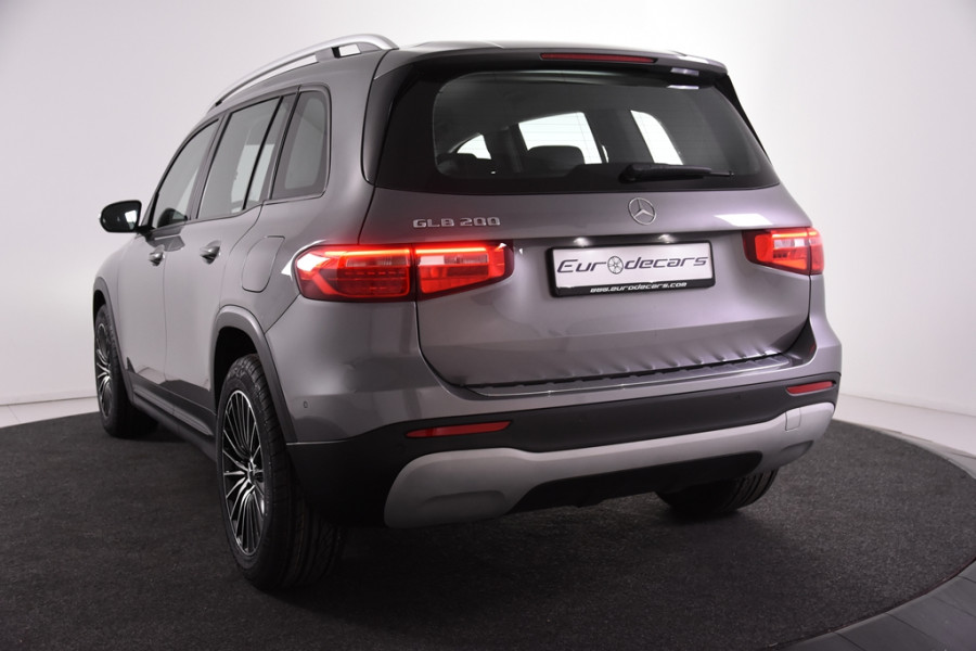 Mercedes-Benz Glb 200 *1ste Eigenaar*Navigatie*Leer*Stoelverwarming*Parkassist*
