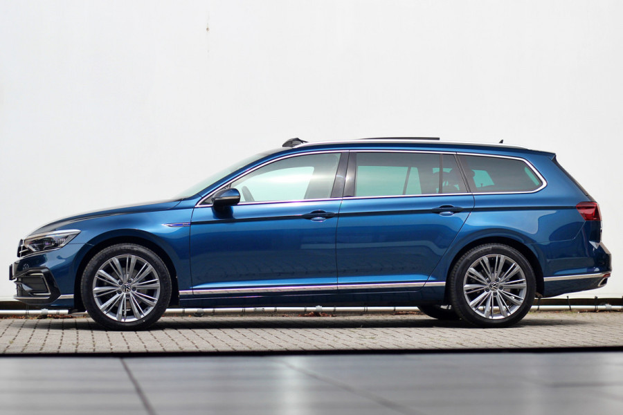 Volkswagen Passat Variant 1.4 TSI PHEV GTE Business | Pano | Massage | ACC | Carplay | Camera |
