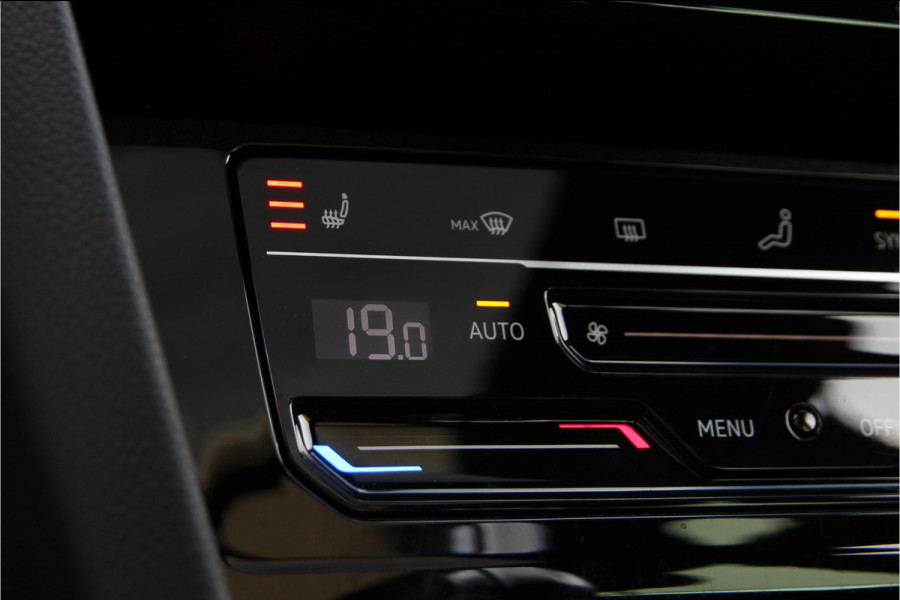Volkswagen Passat Variant 1.4 TSI PHEV GTE Business | Pano | Massage | ACC | Carplay | Camera |