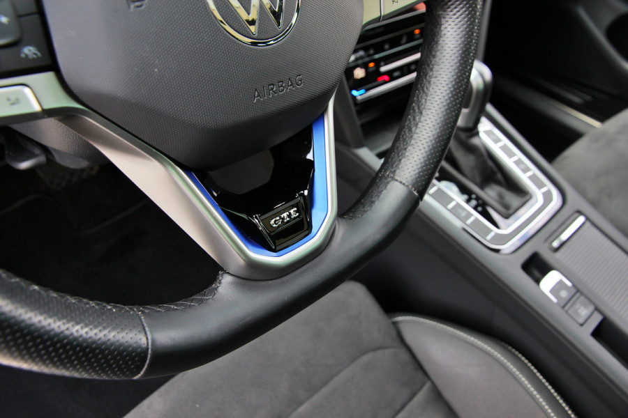 Volkswagen Passat Variant 1.4 TSI PHEV GTE Business | Pano | Massage | ACC | Carplay | Camera |