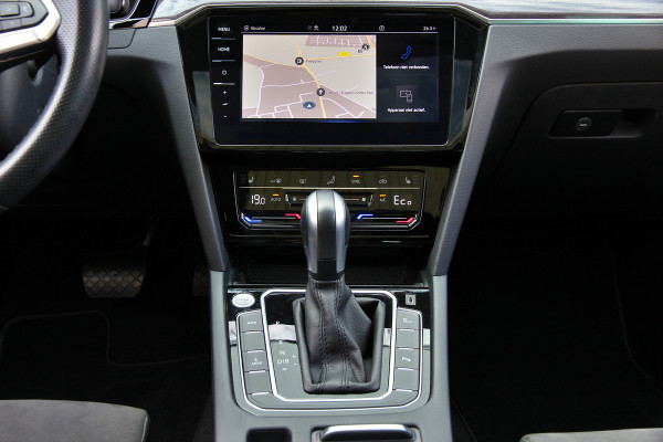 Volkswagen Passat Variant 1.4 TSI PHEV GTE Business | Pano | Massage | ACC | Carplay | Camera |