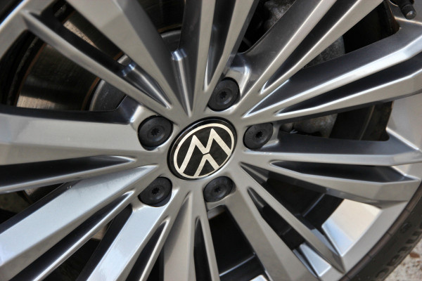 Volkswagen Passat Variant 1.4 TSI PHEV GTE Business | Pano | Massage | ACC | Carplay | Camera |