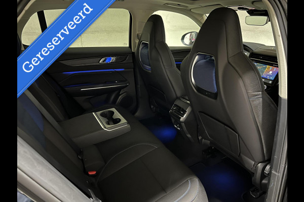 Lynk & Co 01 1.5 Plug-in Black Edition Carplay Sfeerver. 360° NAP