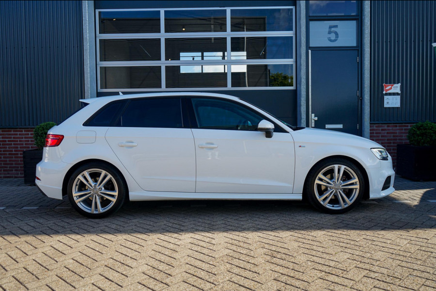 Audi A3 Sportback 1.5 TFSI CoD Sport S Line Edition