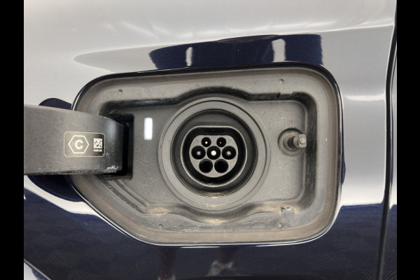 BMW X3 xDrive30e eDrive Edition M-Sportpack (INCL-BTW) *LUXURY-LEATHER | FULL-LED | DIGI-COCKPIT | HIFI-SOUND | CARPLAY | DAB+ | HEATED-SPORTSEATS | AMBIENT-LIGHT | TOWBAR  | PRIVACY-GLASS | CARPLAY | SHIFT-PADDLES |  21''ALU*