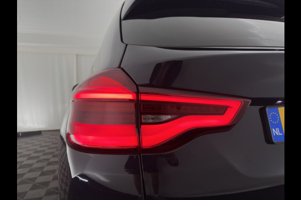 BMW X3 xDrive30e eDrive Edition M-Sportpack (INCL-BTW) *LUXURY-LEATHER | FULL-LED | DIGI-COCKPIT | HIFI-SOUND | CARPLAY | DAB+ | HEATED-SPORTSEATS | AMBIENT-LIGHT | TOWBAR  | PRIVACY-GLASS | CARPLAY | SHIFT-PADDLES |  21''ALU*