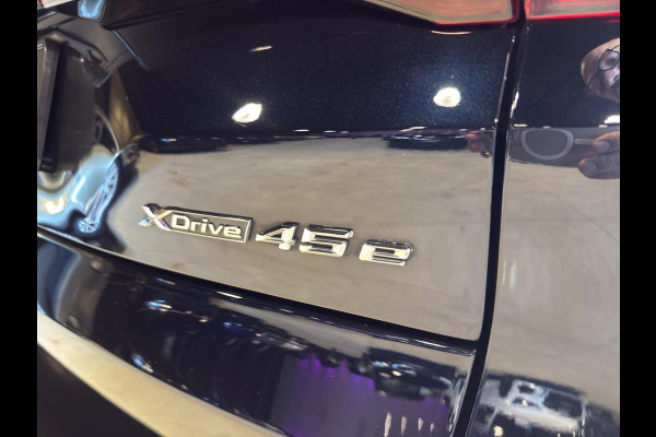 BMW X5 xDrive45e High Executive | M Sport | Laserverlichting | Panoramadak | Leder | Harman Kardon | 395Pk