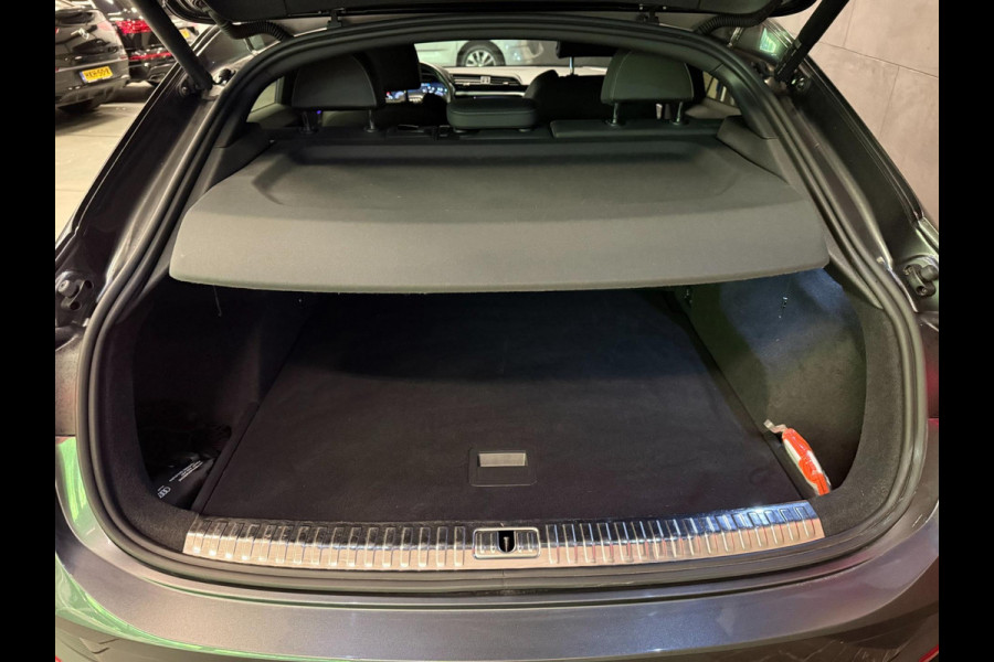 Audi Q3 Sportback 35 TFSI S-LINE BLACK-LINE V-COCKPIT/DAB/CARPLAY/M-STOEL/B&O/NAVI///