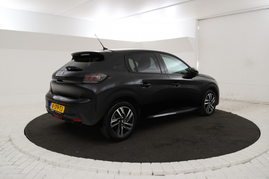 Peugeot 208 1.2 PureTech Allure Pack Navigatie, Apple carplay, Climate