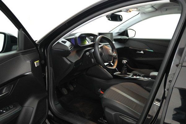 Peugeot 208 1.2 PureTech Allure Pack Navigatie, Apple carplay, Climate
