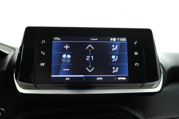 Peugeot 208 1.2 PureTech Allure Pack Navigatie, Apple carplay, Climate