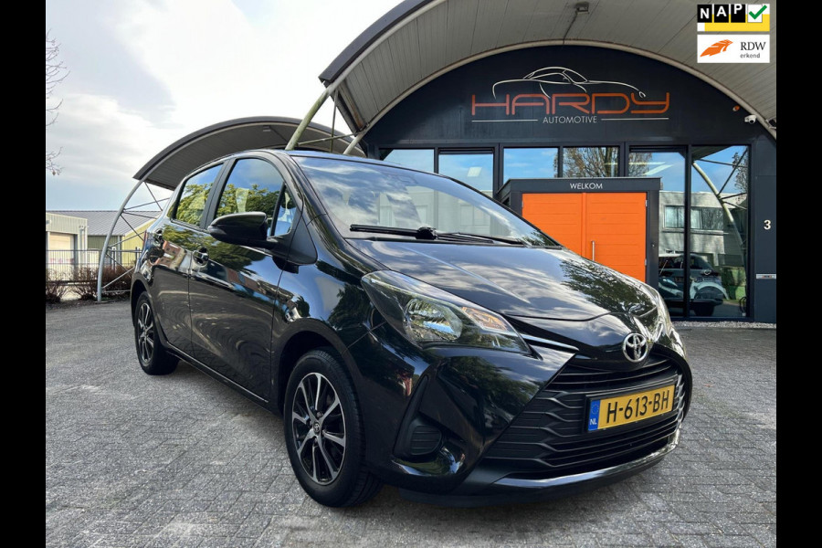 Toyota Yaris 1.0 VVT-i Connect Apple Carplay Camera Rijklaarprijs!