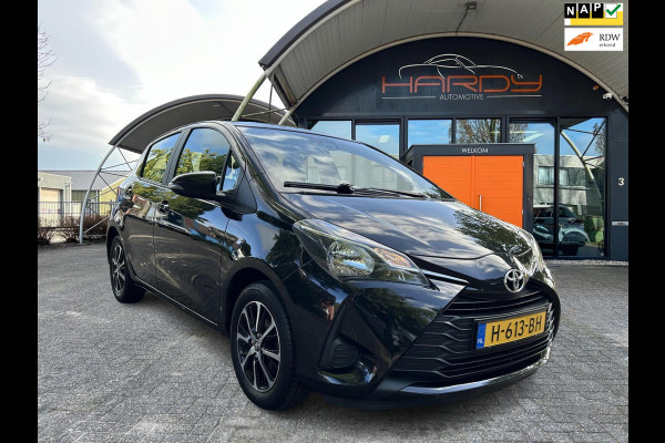 Toyota Yaris 1.0 VVT-i Connect Apple Carplay Camera Rijklaarprijs!