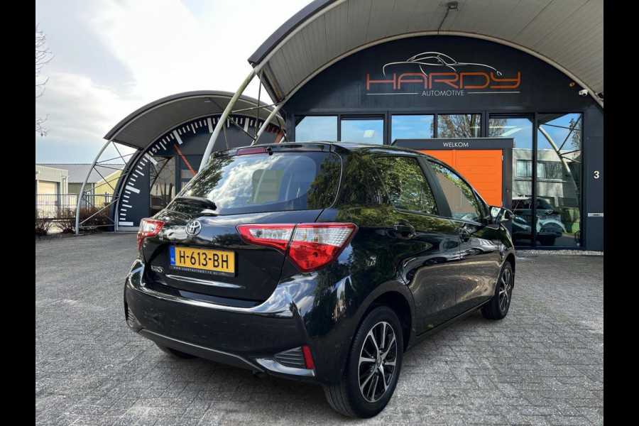 Toyota Yaris 1.0 VVT-i Connect Apple Carplay Camera Rijklaarprijs!