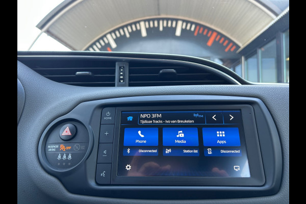 Toyota Yaris 1.0 VVT-i Connect Apple Carplay Camera Rijklaarprijs!