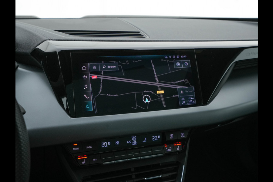 Audi e-tron GT 93 kWh Quattro [ 3-Fase ] (INCL-BTW) *PANO | FULL-LED | LUXURY-LEATHER | AUDI-SOUNDSYSTEM | DIGI-COCKPIT | NAVI-FULLMAP | HEATED-SPORTSEATS | TOP-VIEW | DAB | KEYLESS | LANE-ASSIST | SHIFT-PADDLES | PRIVACY-GLASS | 20