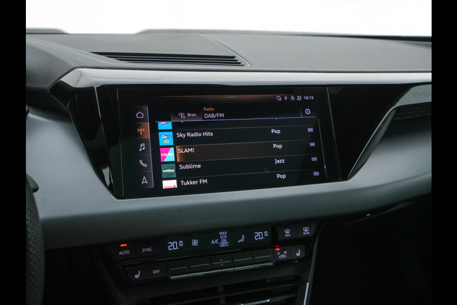 Audi e-tron GT 93 kWh Quattro [ 3-Fase ] (INCL-BTW) *PANO | FULL-LED | LUXURY-LEATHER | AUDI-SOUNDSYSTEM | DIGI-COCKPIT | NAVI-FULLMAP | HEATED-SPORTSEATS | TOP-VIEW | DAB | KEYLESS | LANE-ASSIST | SHIFT-PADDLES | PRIVACY-GLASS | 20