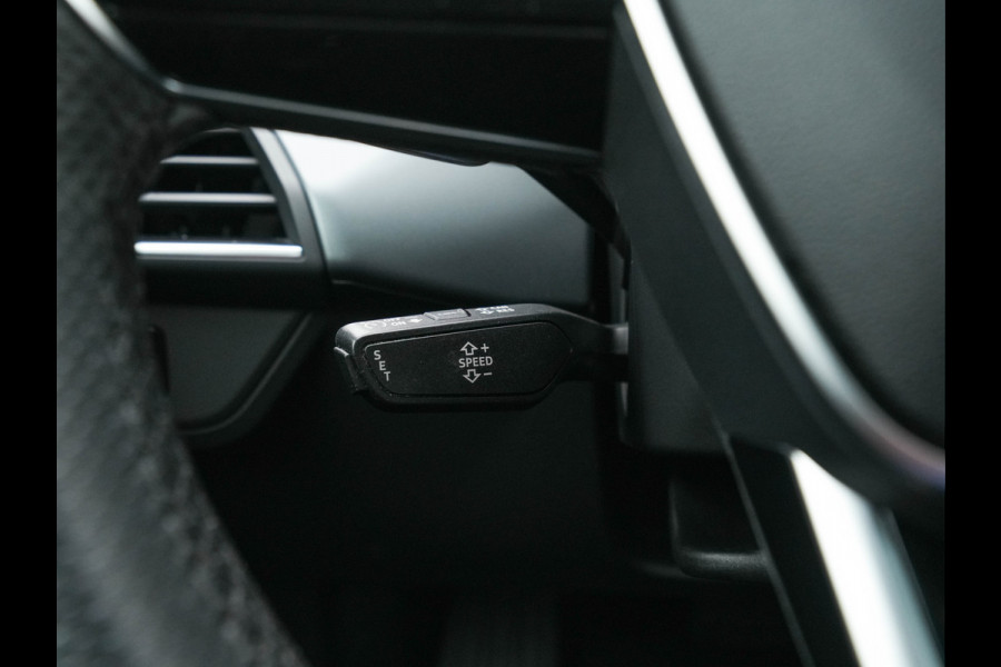 Audi e-tron GT 93 kWh Quattro [ 3-Fase ] (INCL-BTW) *PANO | FULL-LED | LUXURY-LEATHER | AUDI-SOUNDSYSTEM | DIGI-COCKPIT | NAVI-FULLMAP | HEATED-SPORTSEATS | TOP-VIEW | DAB | KEYLESS | LANE-ASSIST | SHIFT-PADDLES | PRIVACY-GLASS | 20