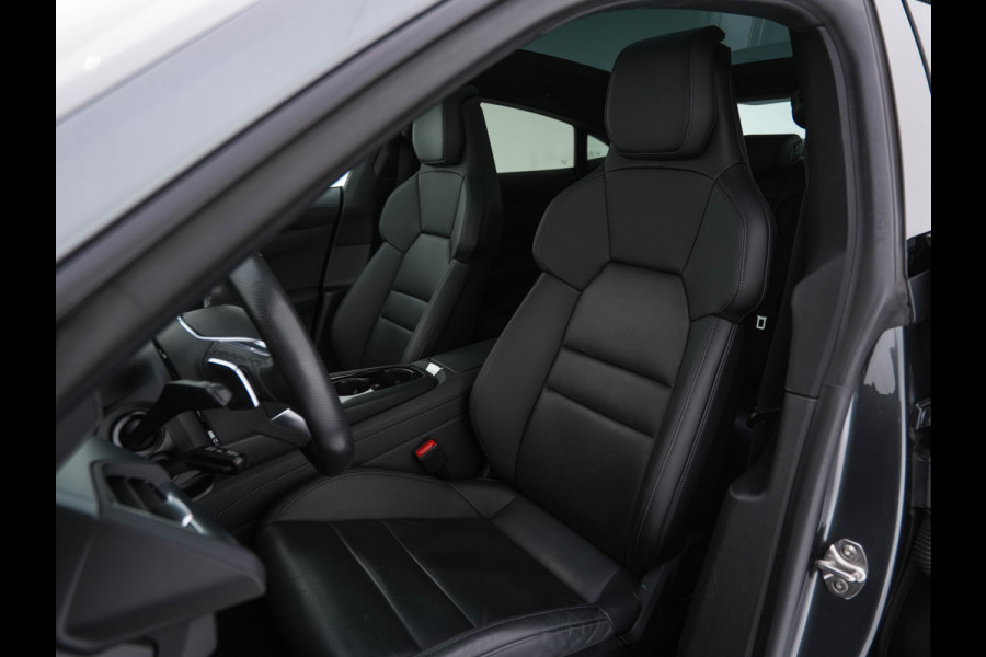 Audi e-tron GT 93 kWh Quattro [ 3-Fase ] (INCL-BTW) *PANO | FULL-LED | LUXURY-LEATHER | AUDI-SOUNDSYSTEM | DIGI-COCKPIT | NAVI-FULLMAP | HEATED-SPORTSEATS | TOP-VIEW | DAB | KEYLESS | LANE-ASSIST | SHIFT-PADDLES | PRIVACY-GLASS | 20