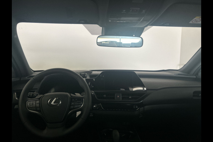 Lexus UX 300e Business Line 73 kWh | Nieuwprijs € 55.100,00, 45% korting | Adaptieve cruise control | Achteruitrijcamera | Premium kwaliteit voor een topprijs