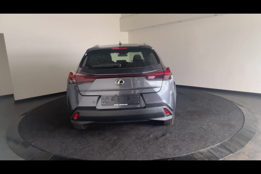 Lexus UX 300e Business Line 73 kWh | Nieuwprijs € 55.100,00, 45% korting | Adaptieve cruise control | Achteruitrijcamera | Premium kwaliteit voor een topprijs